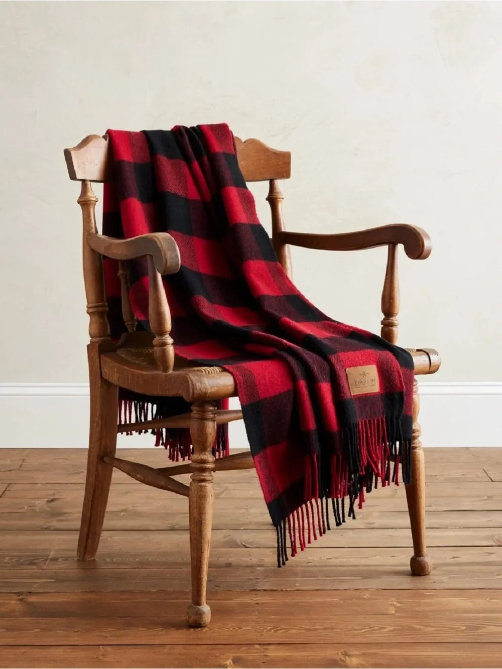 Pendleton 100% Wool Rob Roy Red and Black Buffalo Plaid Fringe Throw Blanket